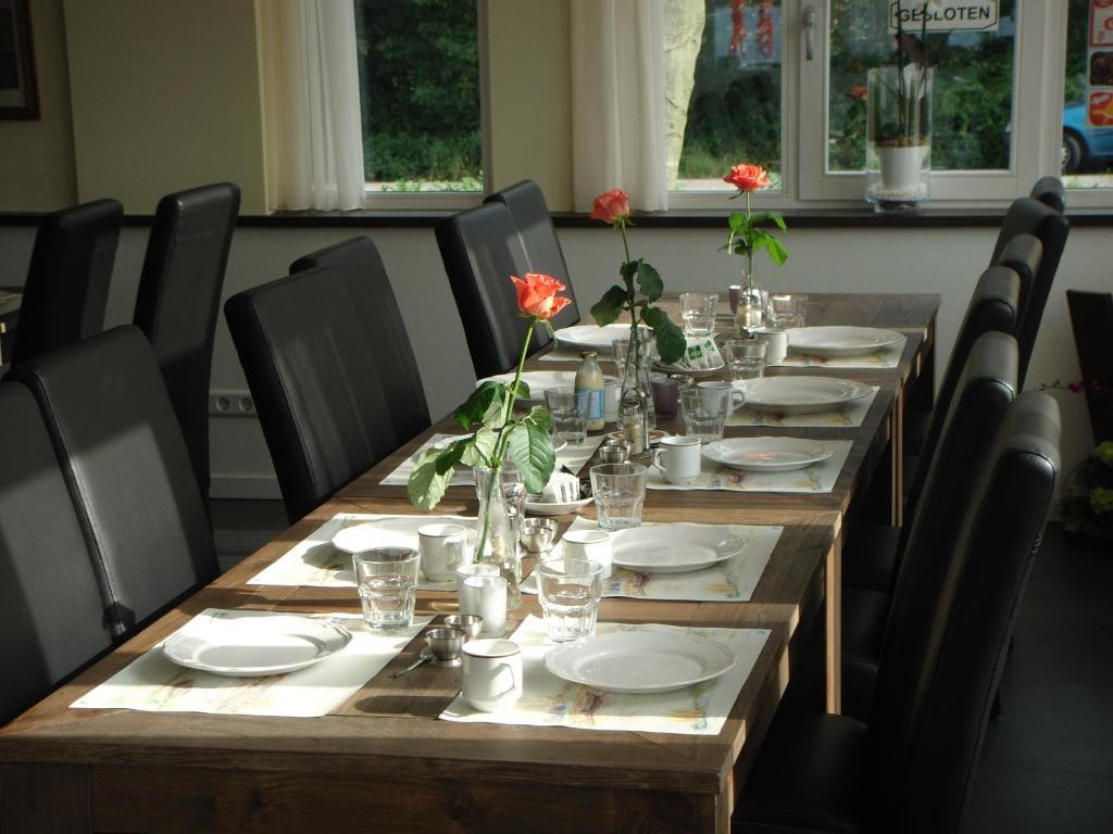 Hotel Restaurant Lakeside Uithoorn Extérieur photo